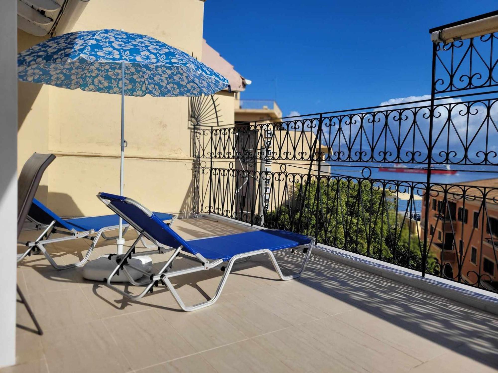 Kiki'S Penthouse Apartment Corfu  Luaran gambar